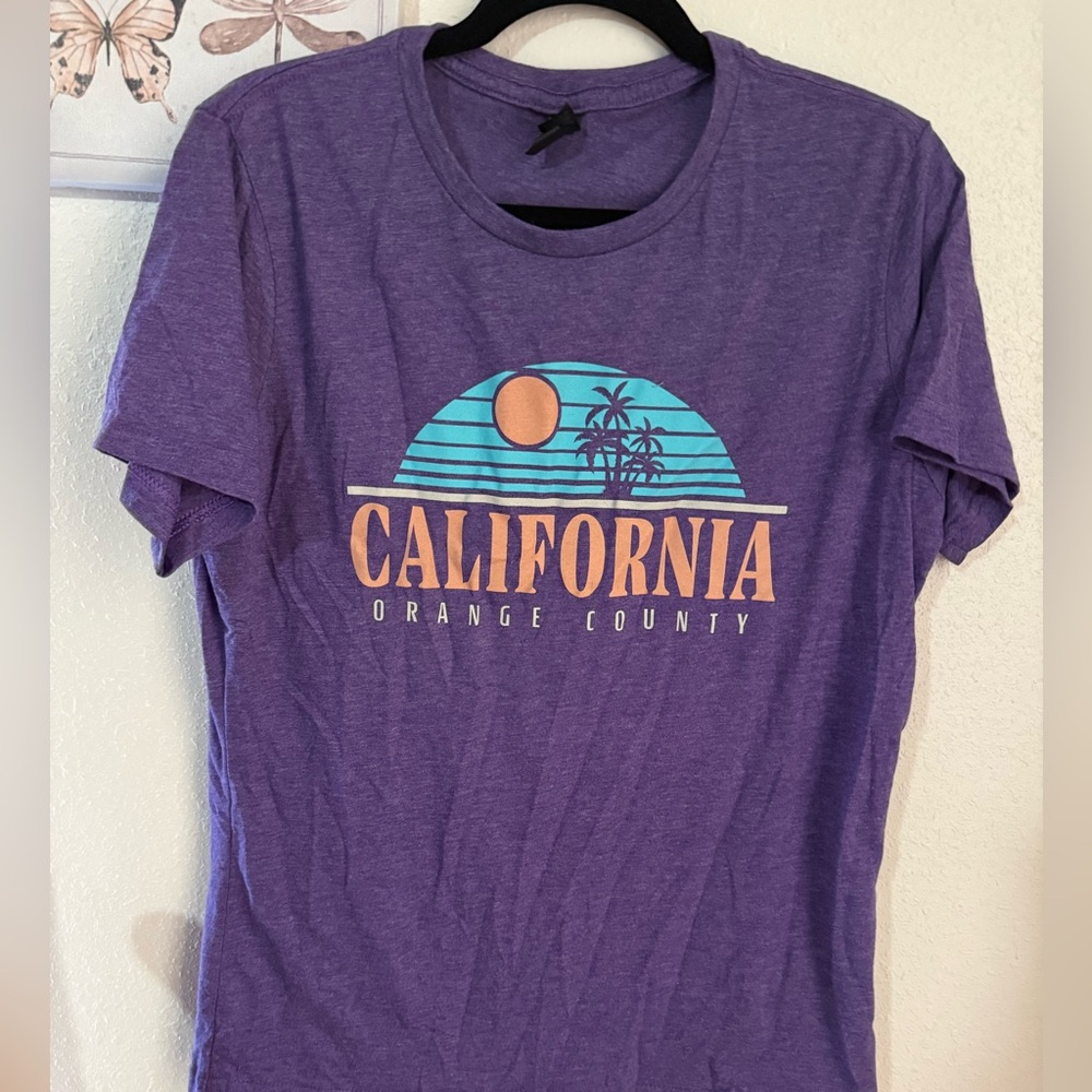 🏖️10 items for $20☀️ Purple California Orange County Graphic T-Shirt|size Large